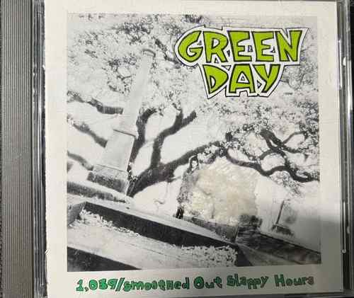 Green Day – 1,039/Smoothed Out Slappy Hours