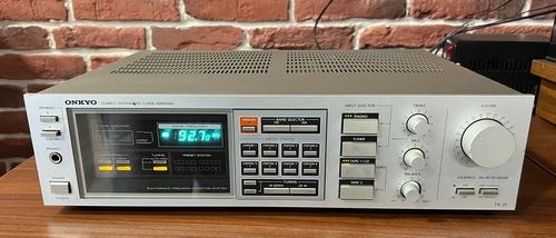 Ресийвър ONKYO TX-25